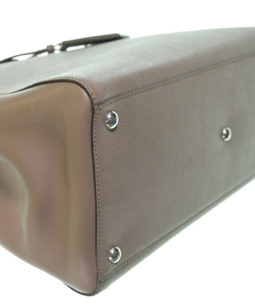 FENDI กระเป๋าถือขนาดใหญ่