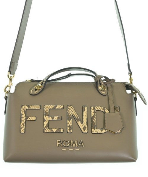 FENDI กระเป๋าถือ