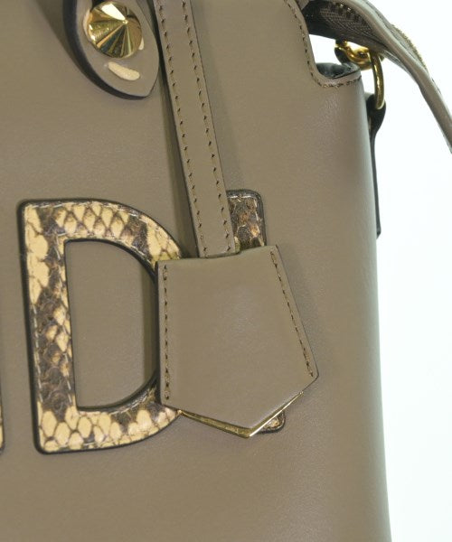 FENDI กระเป๋าถือ