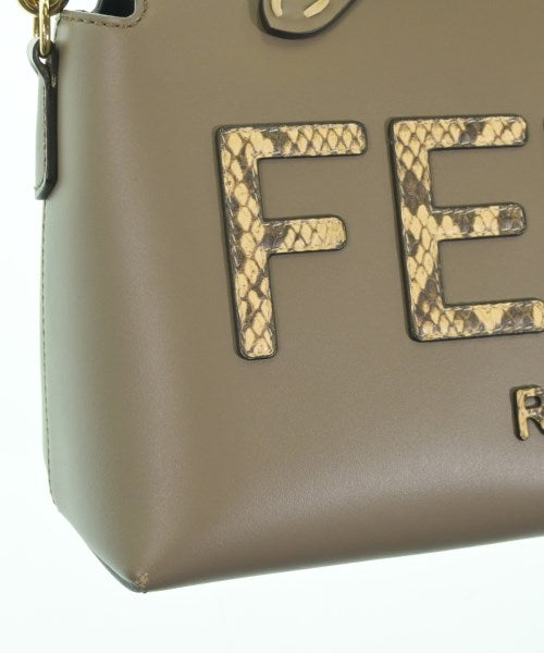 FENDI กระเป๋าถือ