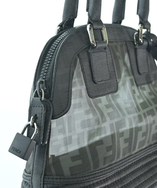 FENDI กระเป๋าถือ