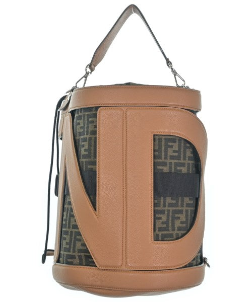 FENDI กระเป๋าสะพาย