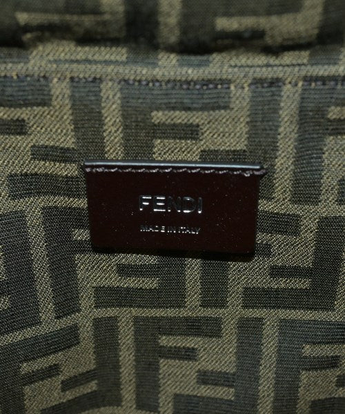 FENDI กระเป๋าสะพาย