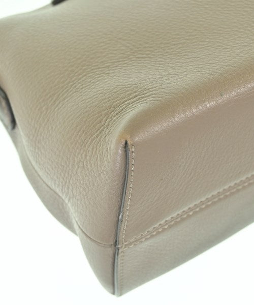 FENDI กระเป๋าถือ