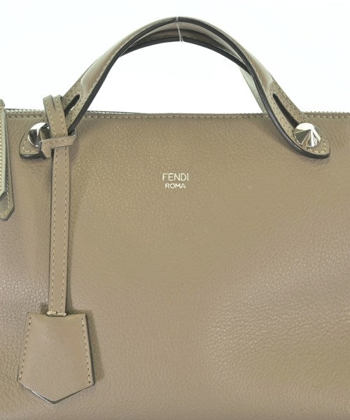 FENDI กระเป๋าถือ