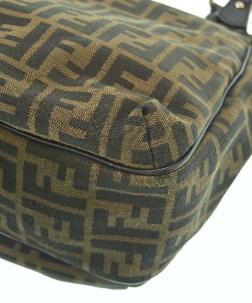 FENDI กระเป๋าถือ