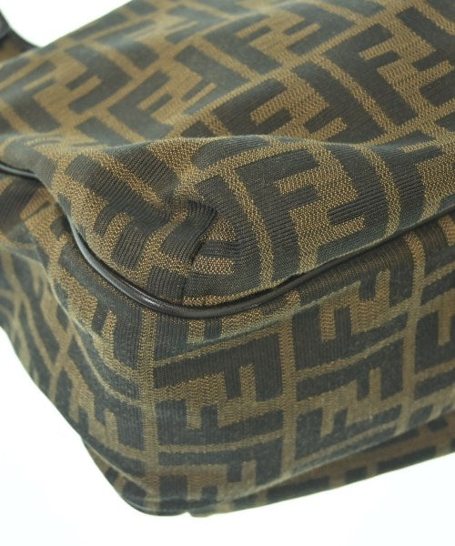 FENDI กระเป๋าถือ