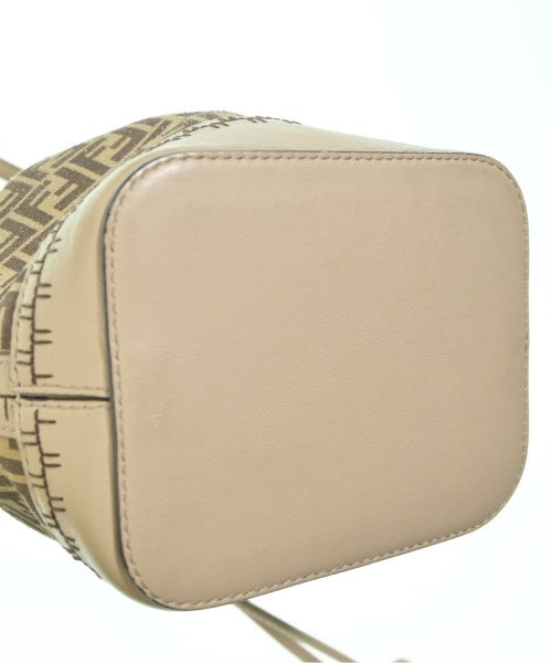 FENDI กระเป๋าสะพาย