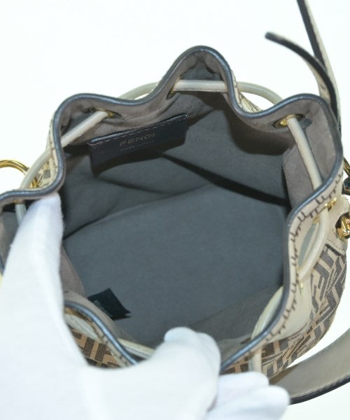 FENDI กระเป๋าสะพาย