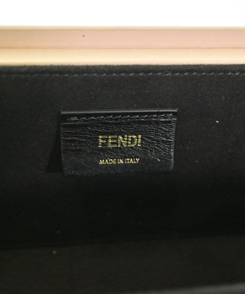 FENDI กระเป๋าสะพาย