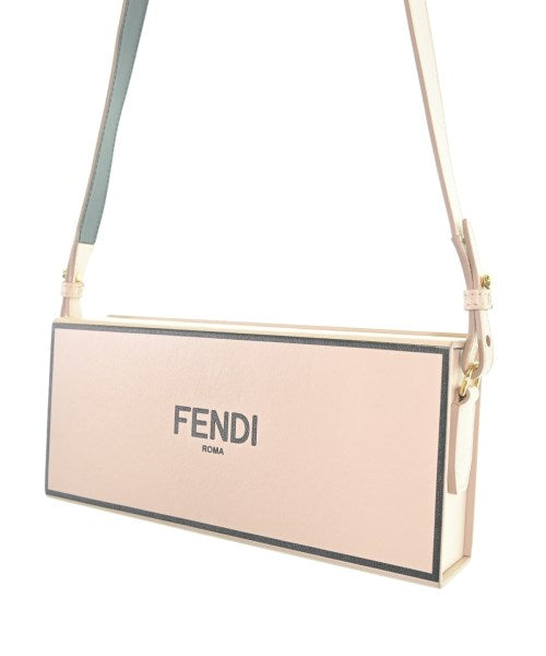FENDI กระเป๋าสะพาย
