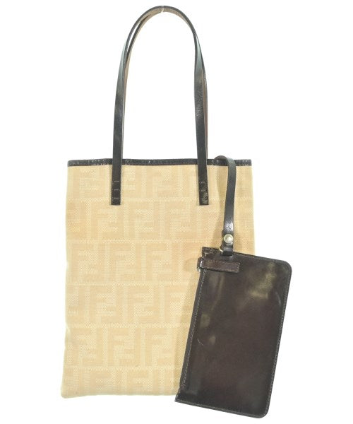 FENDI กระเป๋าสะพาย