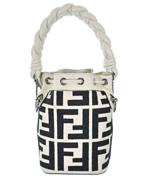 FENDI กระเป๋าสะพาย