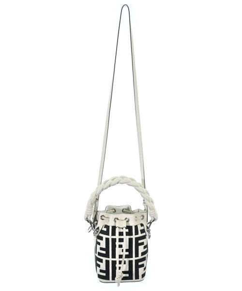 FENDI กระเป๋าสะพาย