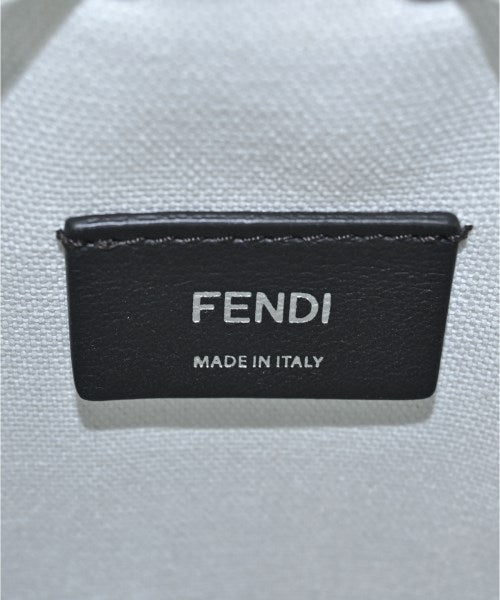 FENDI กระเป๋าสะพาย