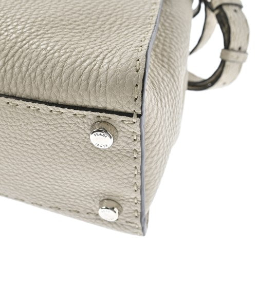 FENDI กระเป๋าถือ