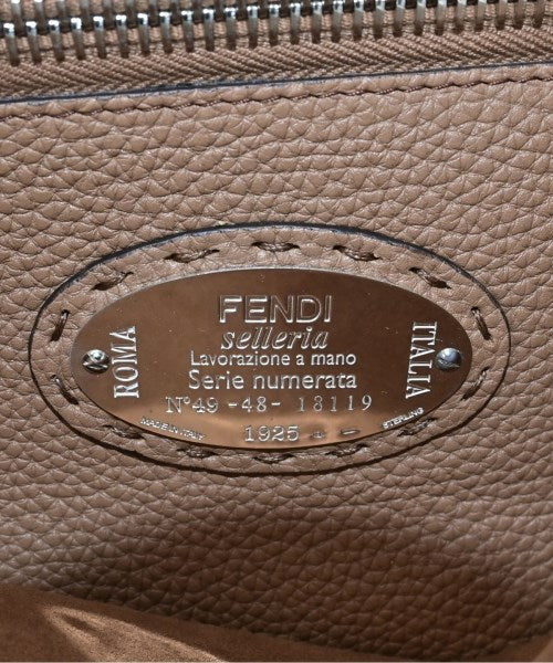 FENDI กระเป๋าถือ