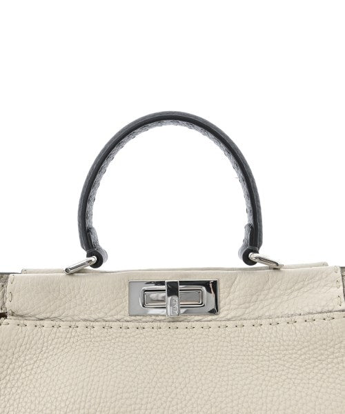 FENDI กระเป๋าถือ