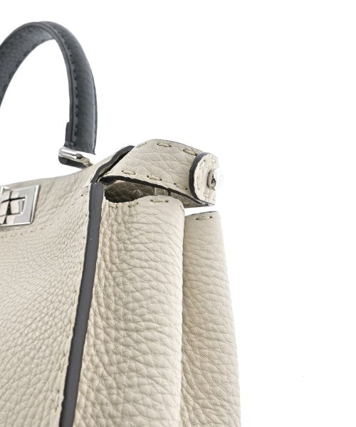 FENDI กระเป๋าถือ