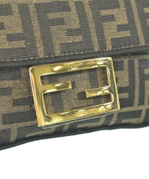 FENDI กระเป๋าสะพาย