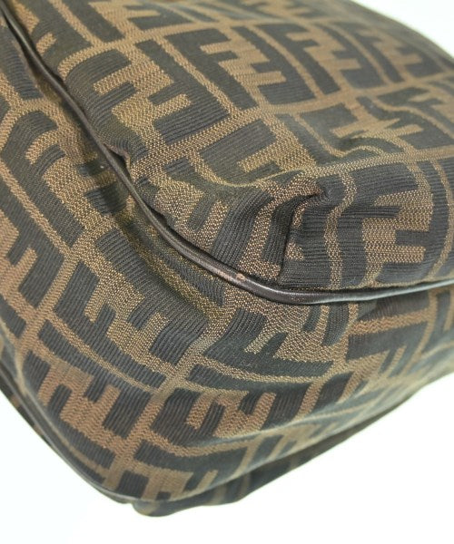 FENDI กระเป๋าถือ