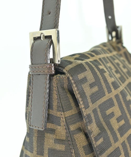 FENDI กระเป๋าสะพาย