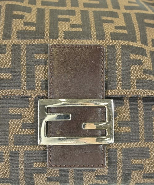 FENDI กระเป๋าสะพาย
