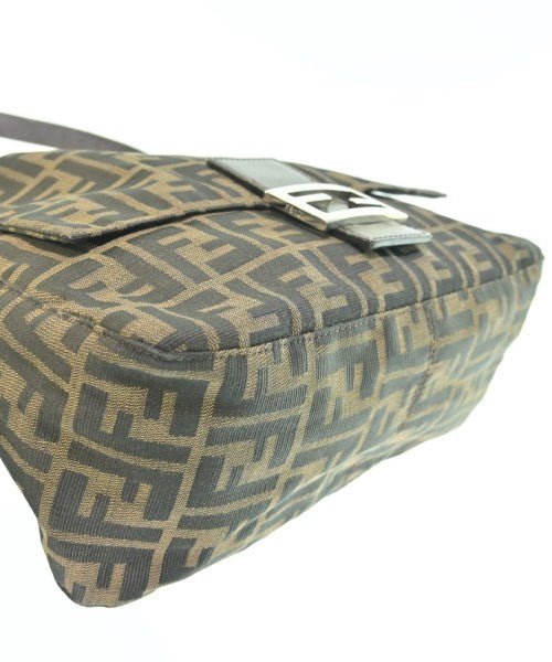 FENDI กระเป๋าสะพาย