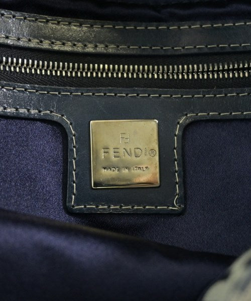 FENDI กระเป๋าถือ