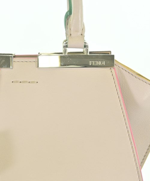 FENDI กระเป๋าถือ