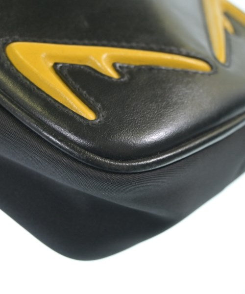 FENDI กระเป๋าสะพาย