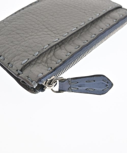 FENDI กระเป๋าสตางค์/กระเป๋าใส่เหรียญ