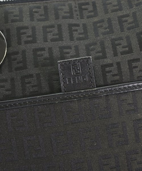 FENDI กระเป๋าสะพาย