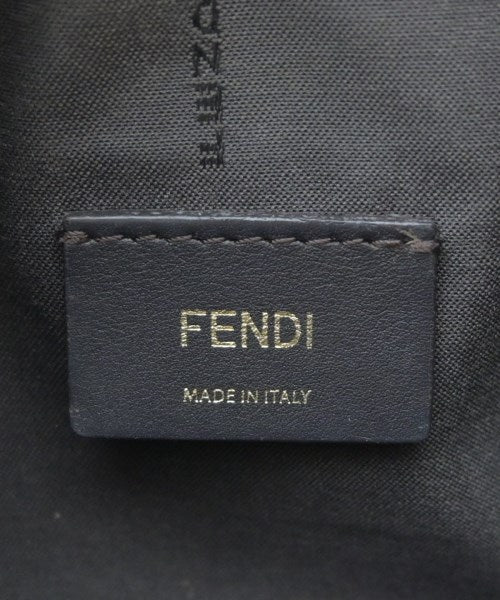 FENDI กระเป๋าสะพาย