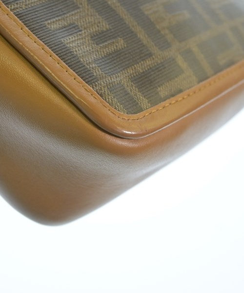 FENDI กระเป๋าสะพาย