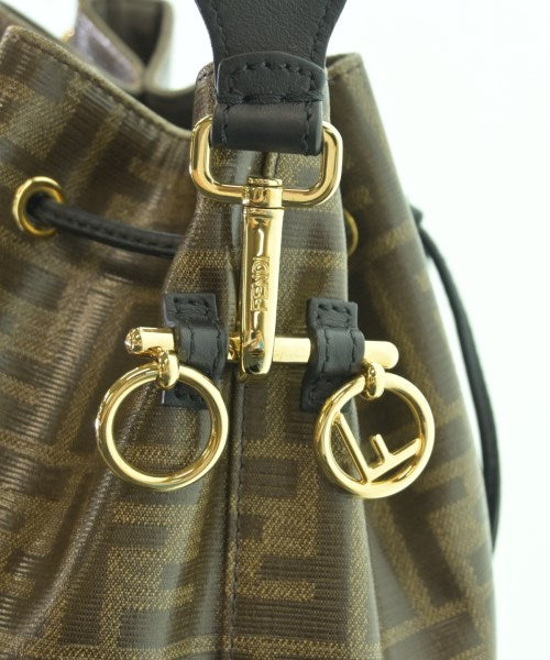 FENDI กระเป๋าสะพาย