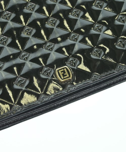 FENDI กระเป๋าสะพาย