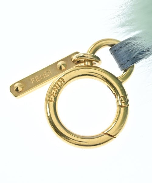 FENDI เครื่องประดับบนกระเป๋า