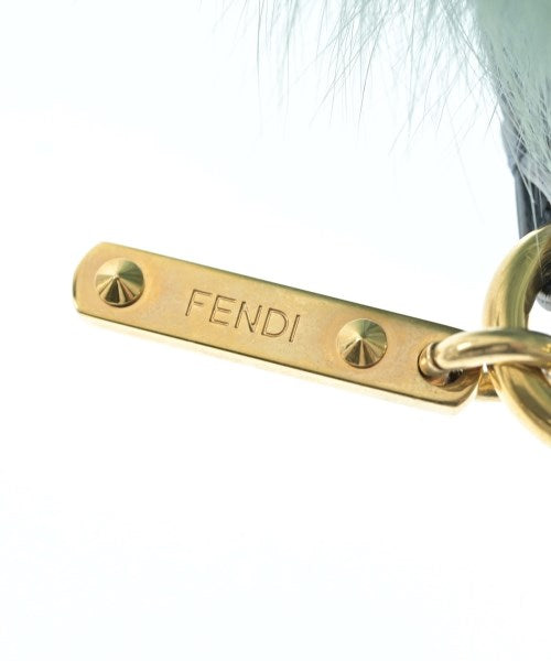 FENDI เครื่องประดับบนกระเป๋า