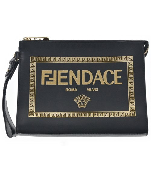 FENDI คลัตช์