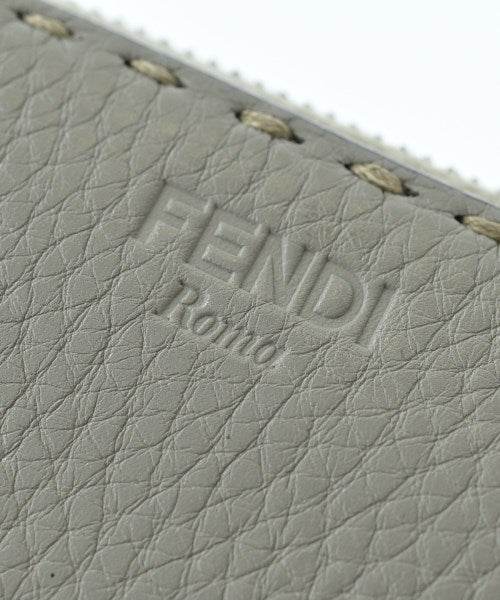 FENDI กระเป๋าสตางค์/กระเป๋าใส่เหรียญ