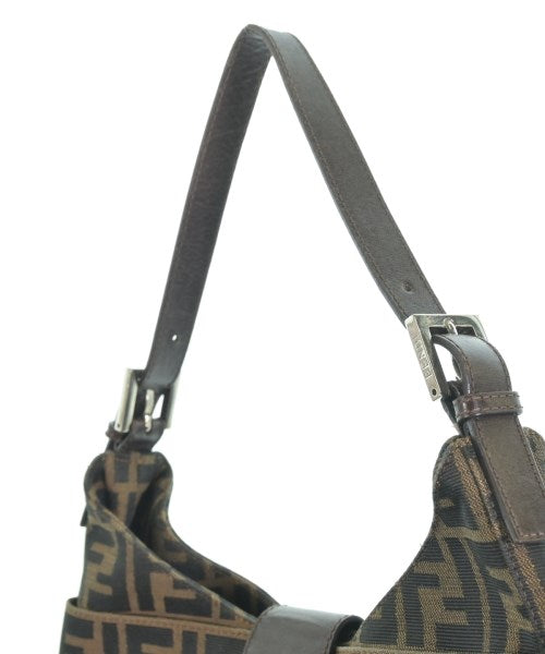 FENDI กระเป๋าสะพาย