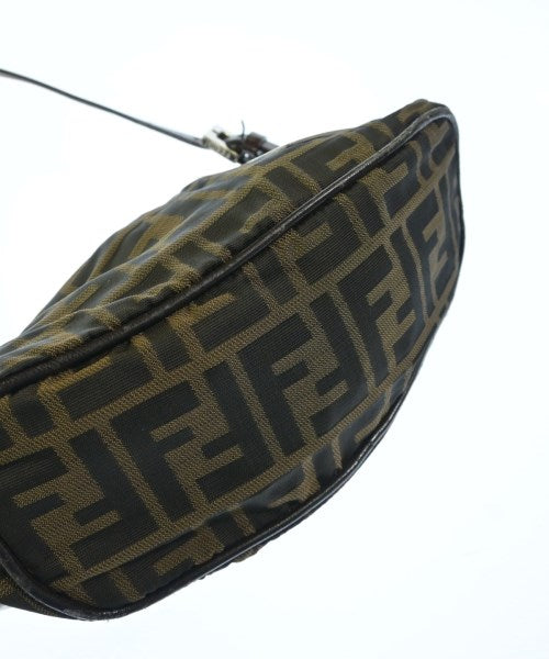 FENDI กระเป๋าถือ