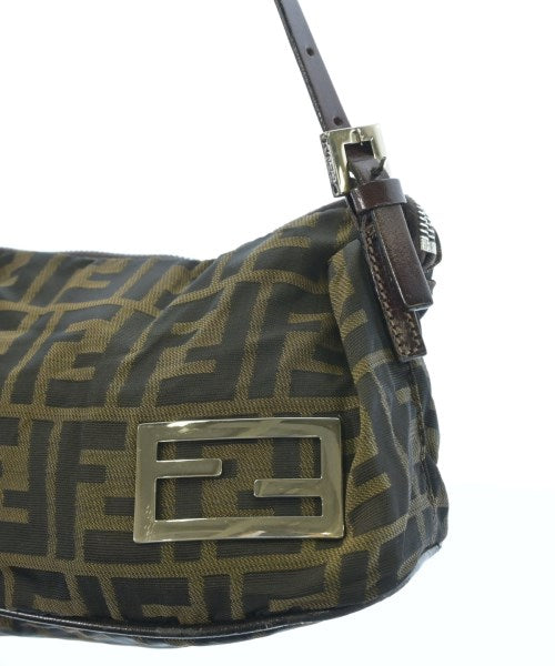 FENDI กระเป๋าถือ