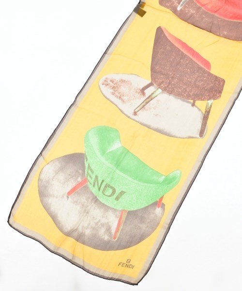 FENDI ผ้าพันคอ