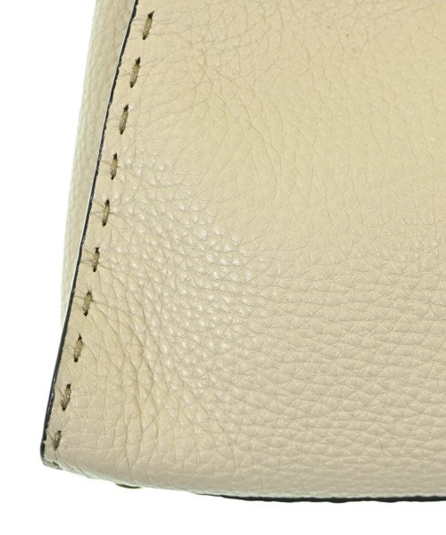 FENDI กระเป๋าถือ