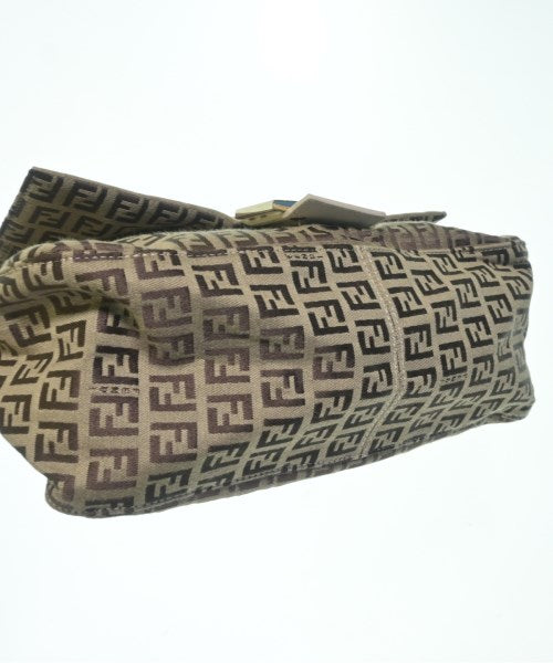 FENDI กระเป๋าถือ
