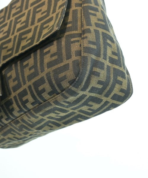 FENDI กระเป๋าสะพาย