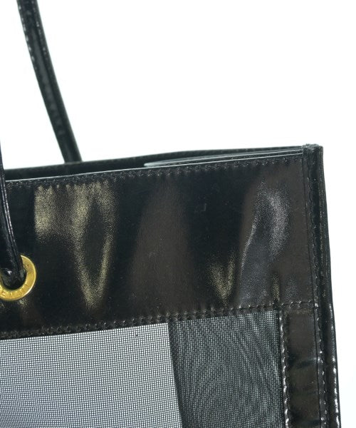 FENDI กระเป๋าสะพาย