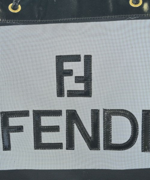 FENDI กระเป๋าสะพาย